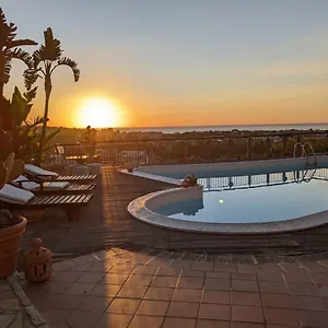 Carly Taormina With Private Pool Trappitello