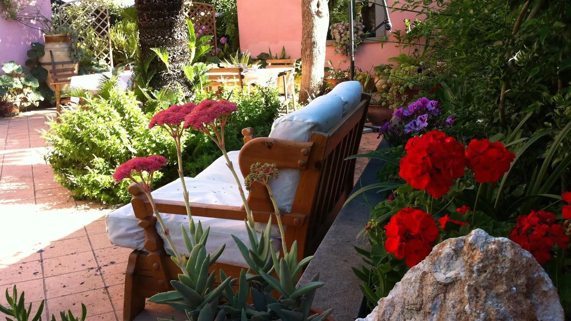 Il Giardino Segreto Bed and Breakfast Trappitello