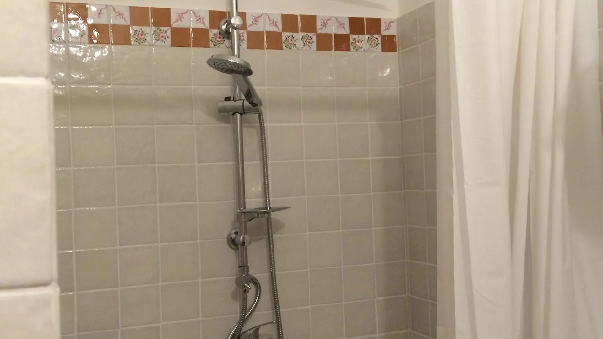 Il Giardino Segreto Bed and Breakfast Trappitello 2*,  Ιταλία